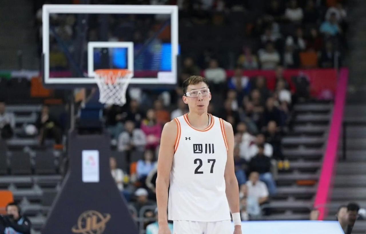 太过分了😡，全运会四川81-60大胜辽宁，一战打出了2个无可争议的事实！