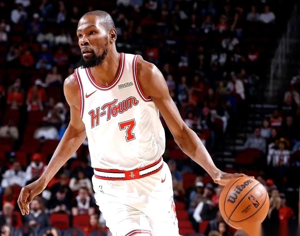 “如果火箭首轮就出局？”当这个假设被知名NBA记者费舍尔和皮纳联手抛出来，整个