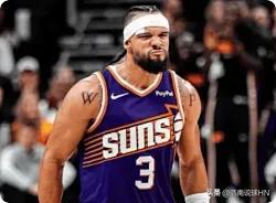 NBA近期有3人将先后被禁赛，分别是:1、太阳队狄龙布鲁克斯，在1月14号和