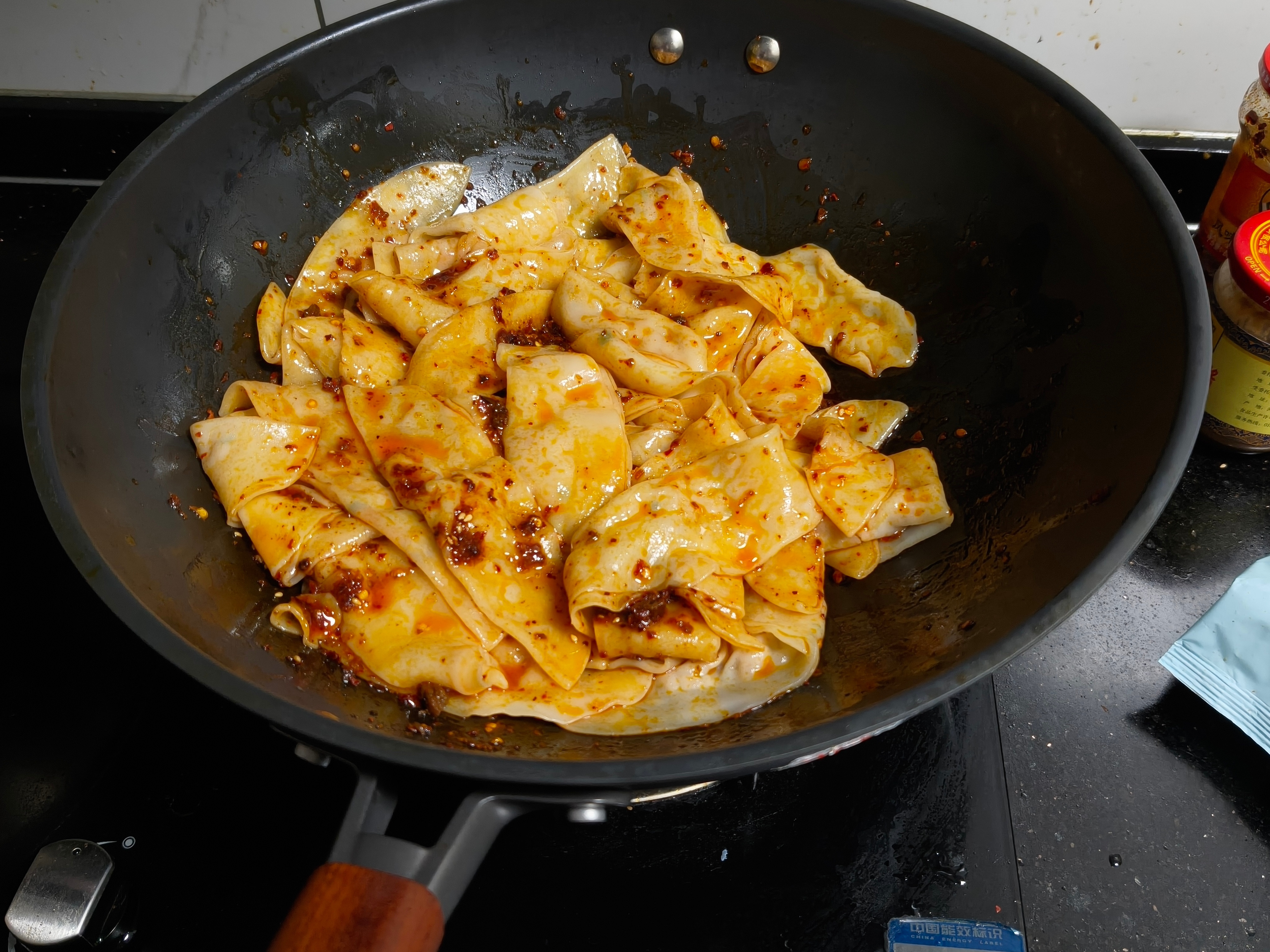 请你们吃饺子皮肉沫扯面