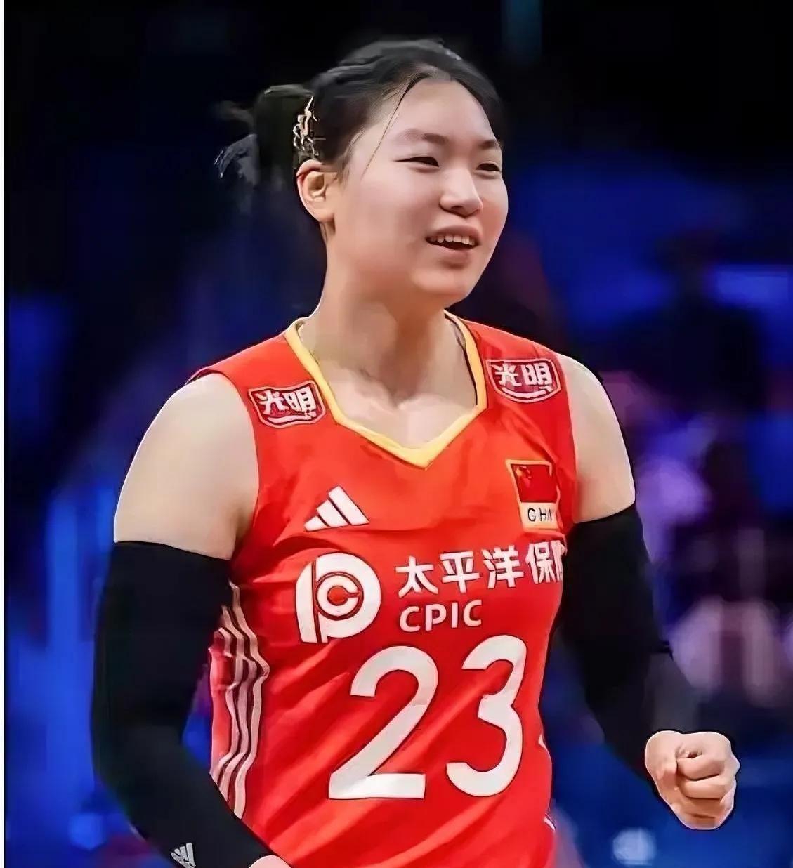 16岁！没打过一场职业联赛，直接空降国家队当主力！张籽萱这小丫头片子，刚在国际赛