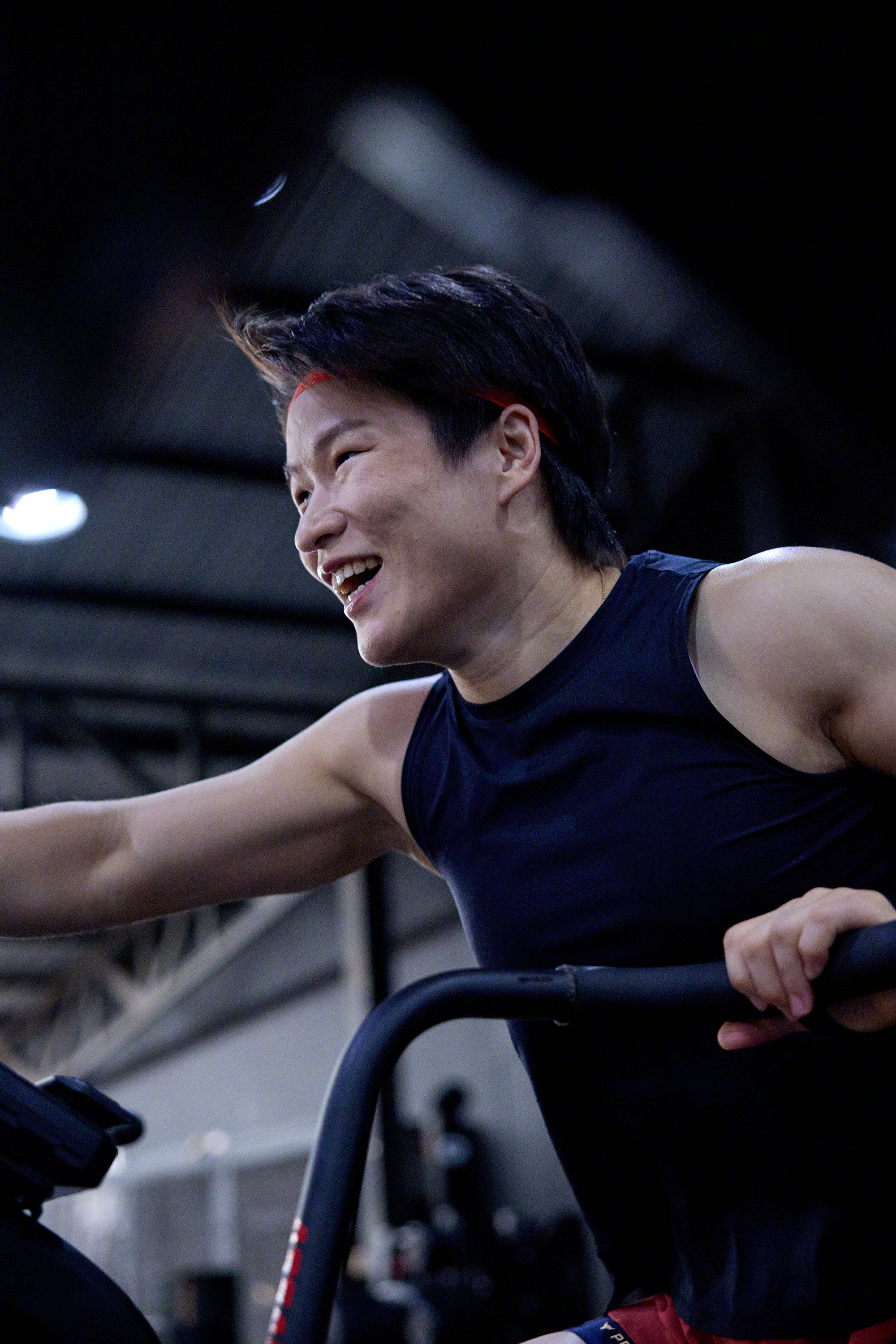 北京时间11月16日，在纽约麦迪逊广场花园举行的UFC322联合主赛中，U