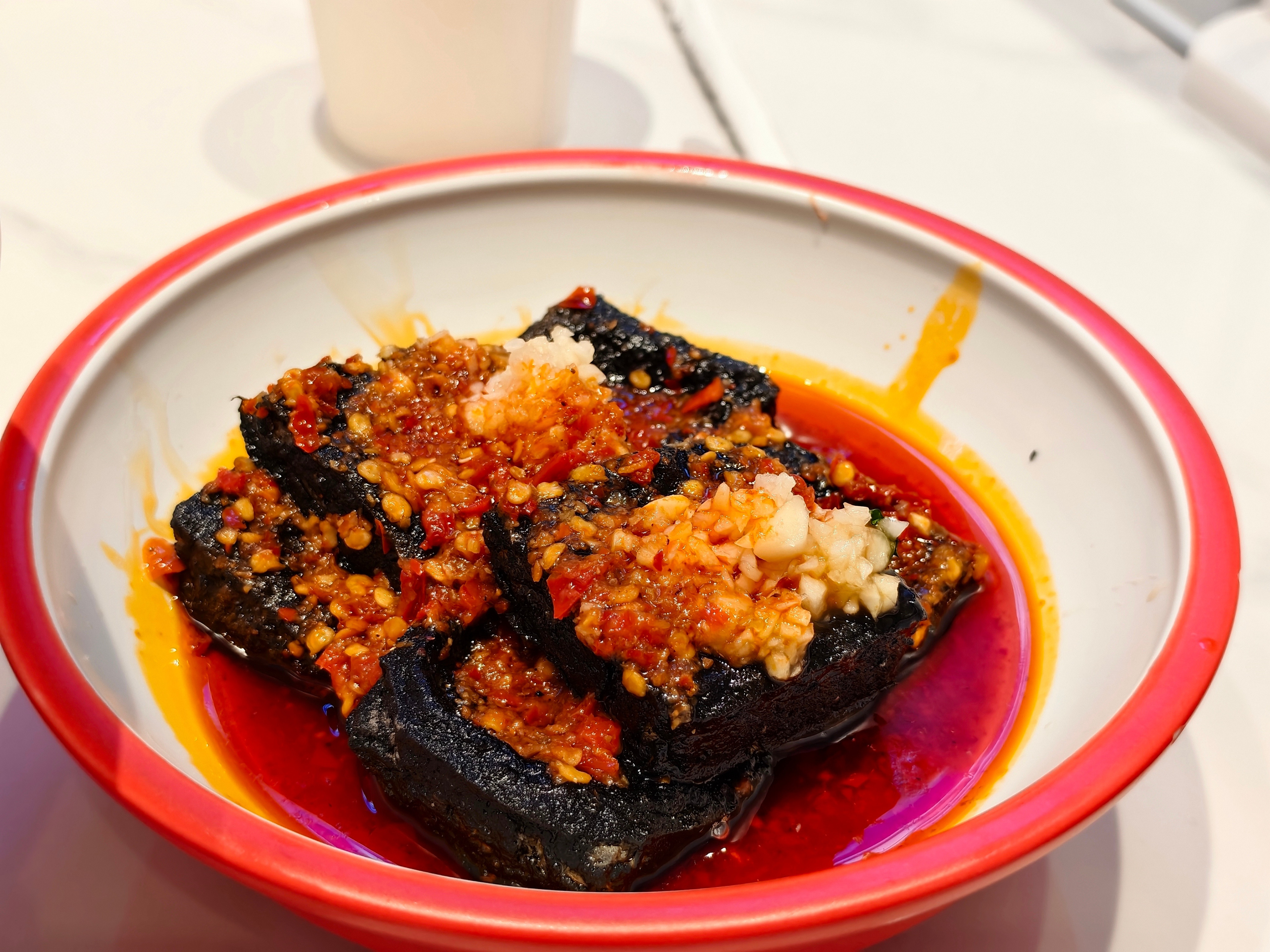 兄弟们，今天推荐一个粉丝推荐给我的，叫兰湘子！随便点了三个菜，竟然每个都好吃！臭