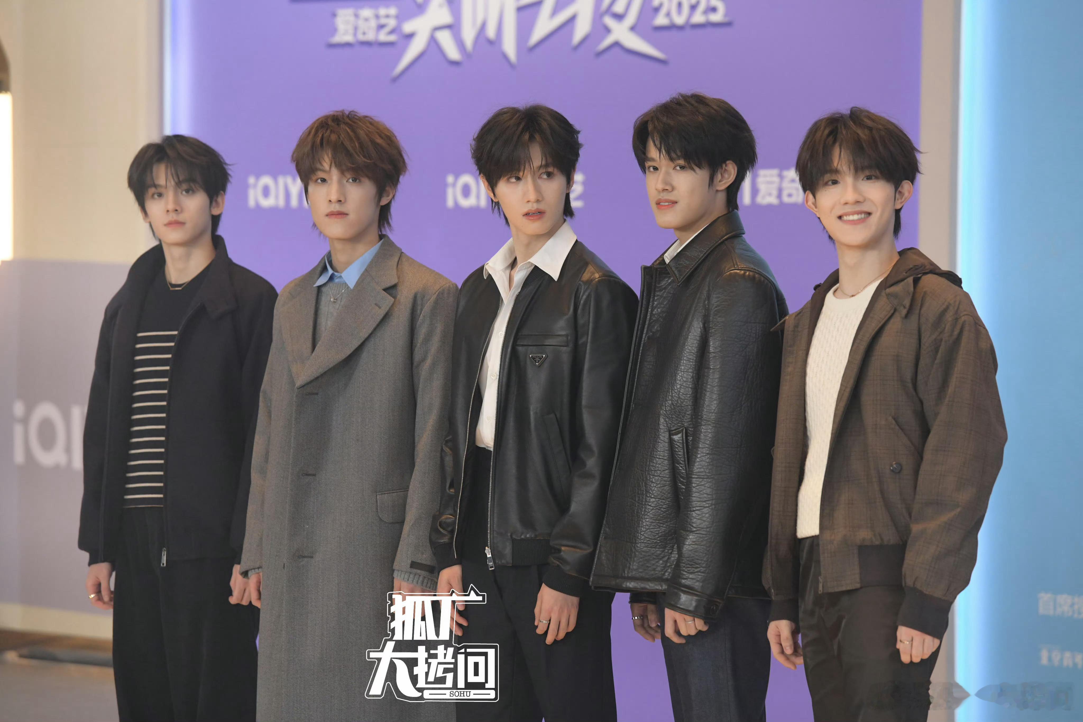 笑死，我好不容易分得清七个葫芦娃，又来五个，又脸盲了