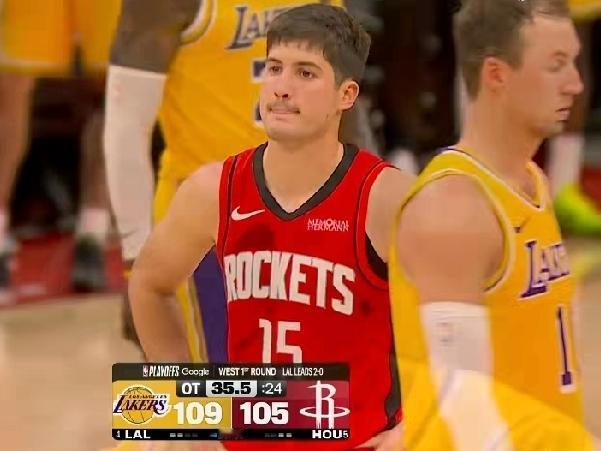 火箭0:3湖人陷绝境，到底谁在裸泳？？？第一:火箭领先6分连续的犯错，泰特的