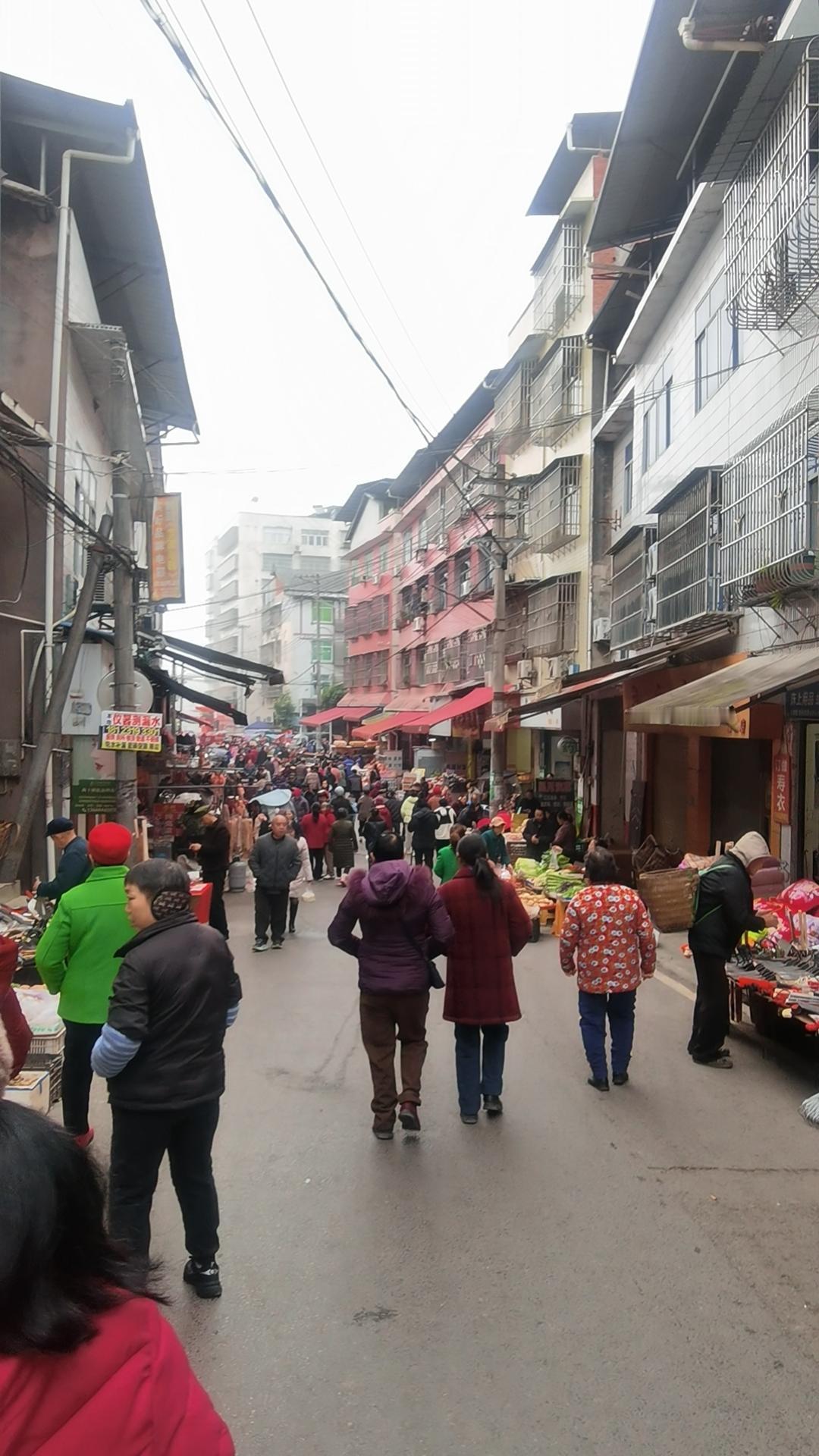 出过轨的婚姻，要不要继续，这是我听过最暖心的答案出过轨的婚姻，要不要继续？这