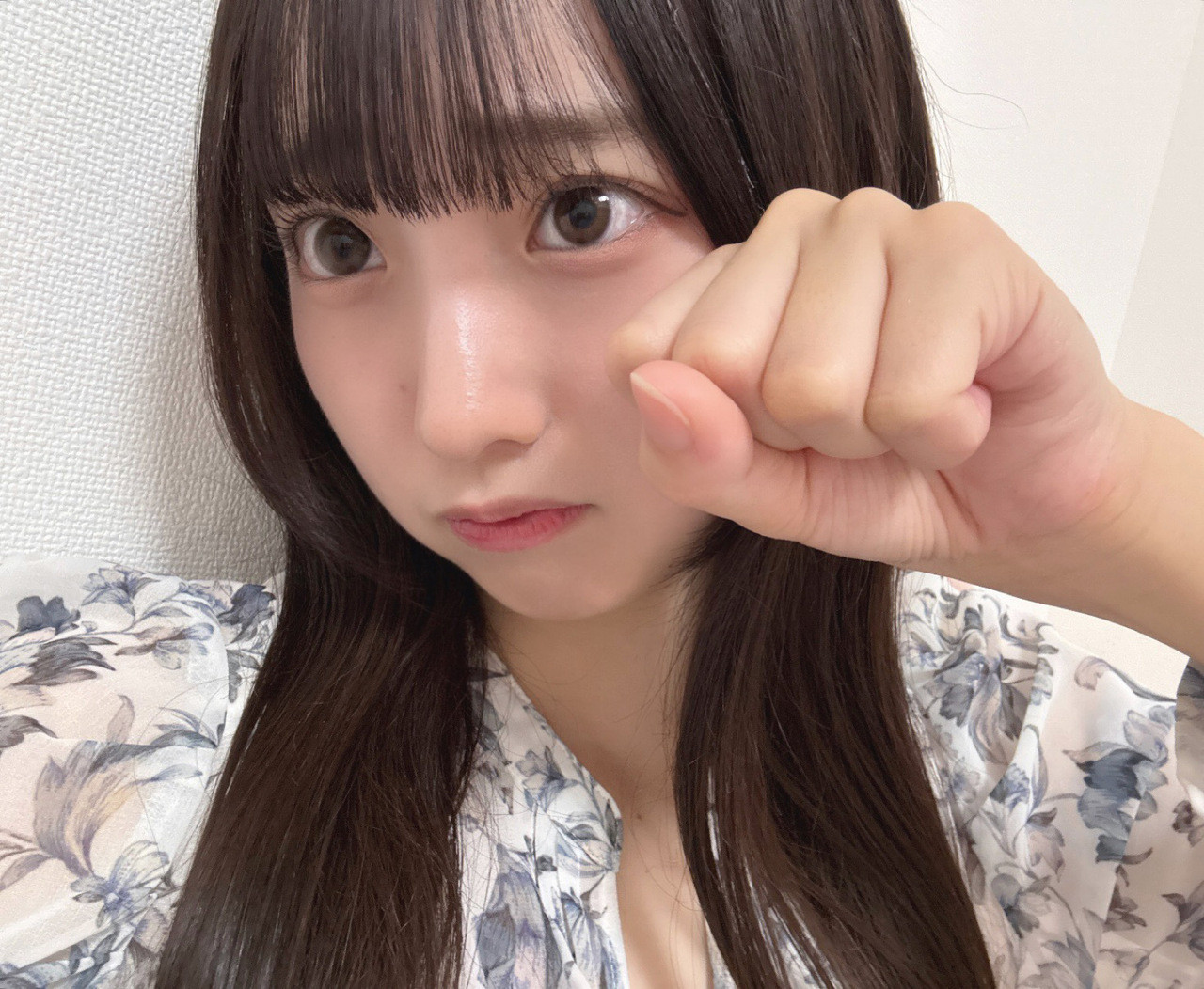 大田美月「明日22時には『ジャーマンアイリス』のMVが公開されます💐たのしみた