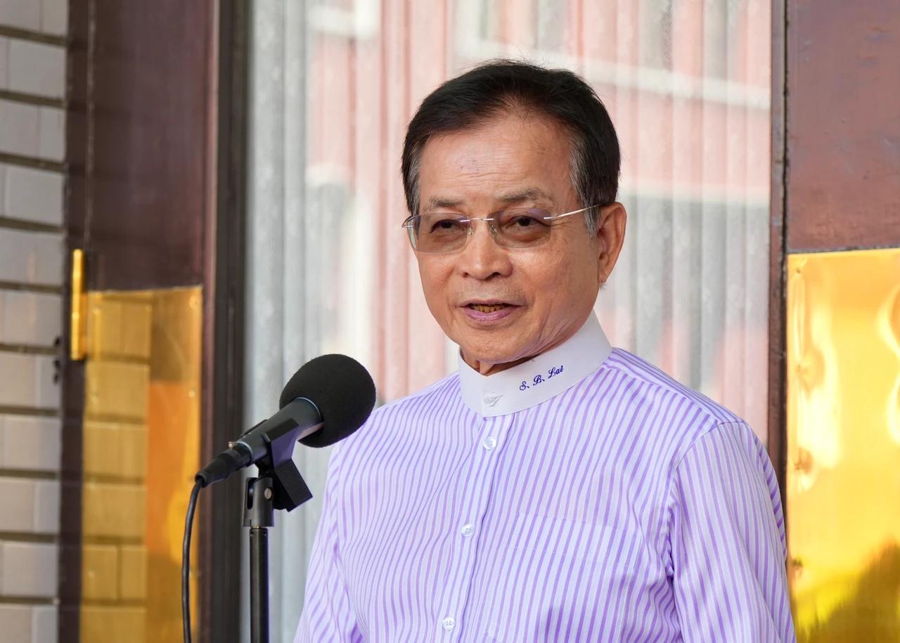 尴尬了！赖士葆呛赖清德关贸协议还没出来就逼立院通过网友酸：你女儿在美国耶！