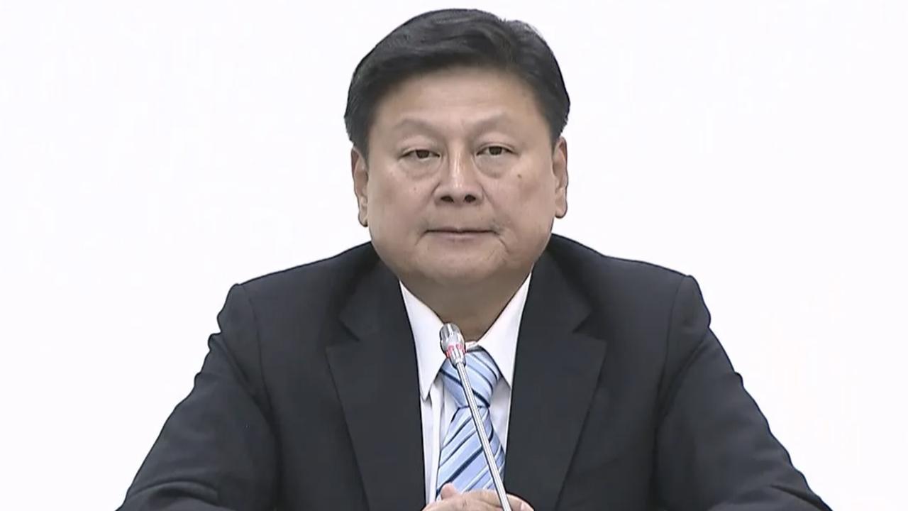 冻删赖清德机要费引发风波，傅崐萁九十度鞠躬道歉？国民党“立委”翁晓玲，提案的
