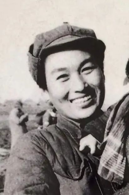 当运动兴起的时候，资历很老脾气很大的谭震林也算是首当其冲了。在一次大会上，有一个