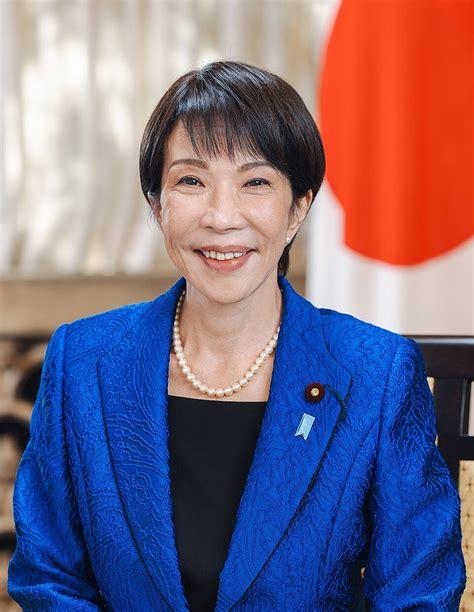 不知你们发现没有，从去年11月开始，高市就不再提中国了！真正站到前台的变成了小泉
