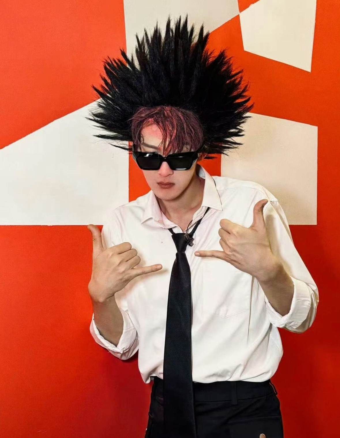 檀健次的爆炸头哈哈哈哈檀儿这张脸什么都能扛得住