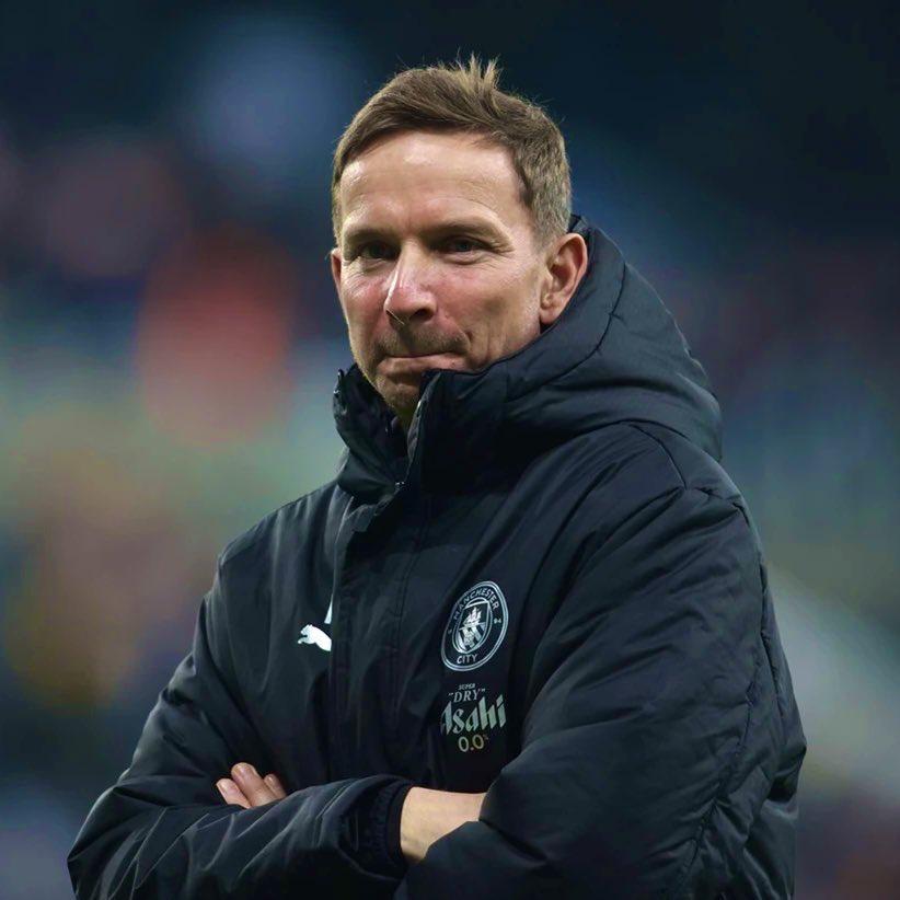 【他还是那个瓜】瓜迪奥拉的助手佩普·林德斯认为瓜帅的执教风格并没有太大变化。