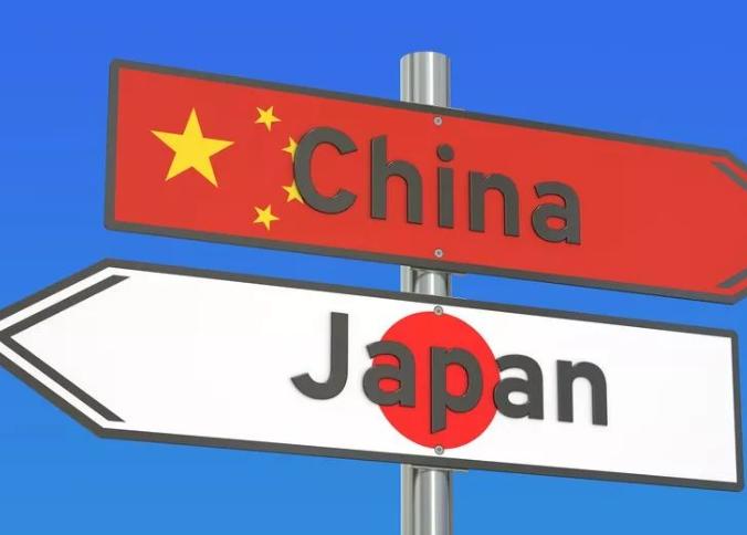 毁一个国家不一定需要战争，中国这一次掐住了日本的国运，绝对不会手软，所有人都知道