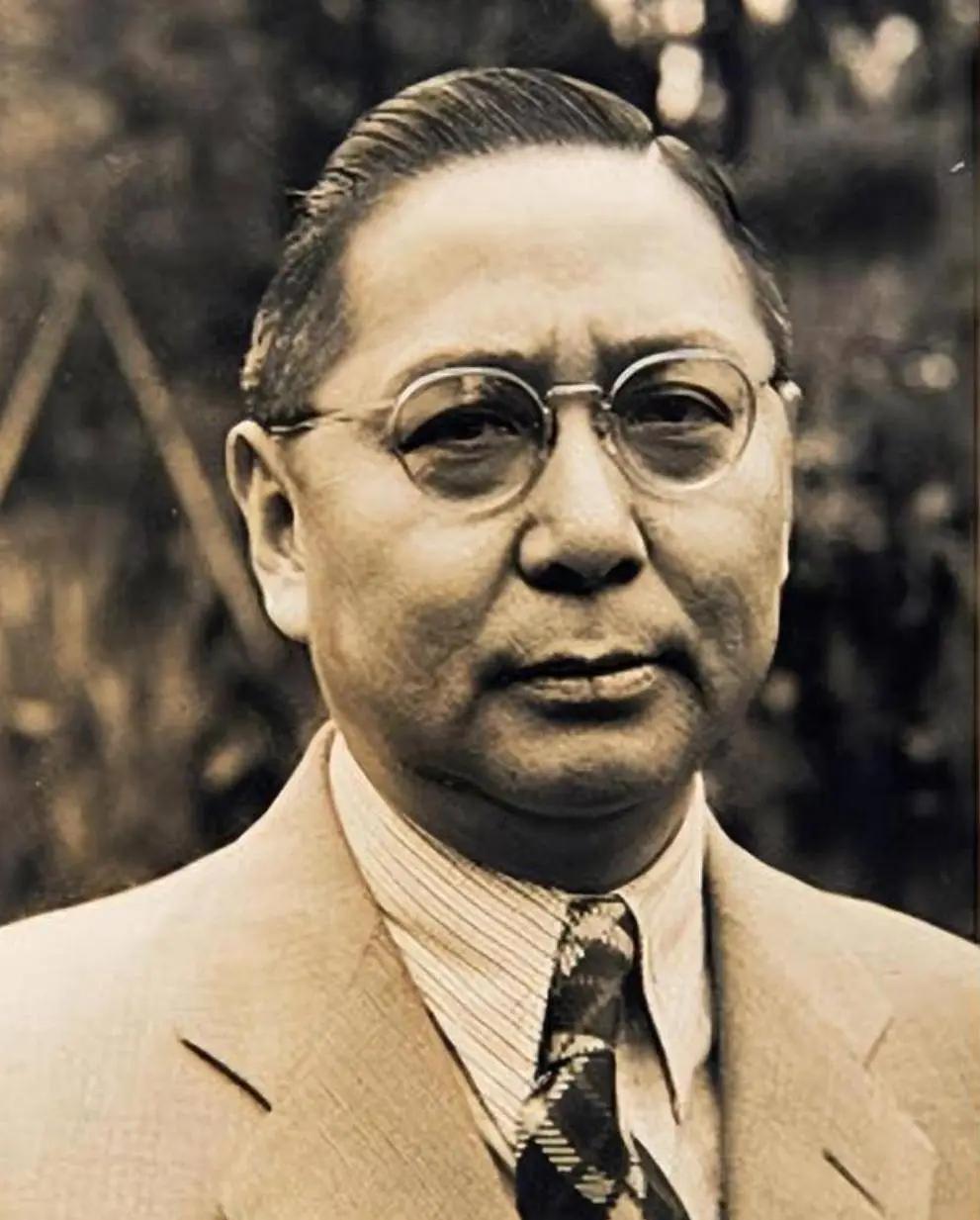 1950年，孙科流落法国生活艰难，写信给台北的蒋介石请求帮助，蒋介石看后冷笑：孙