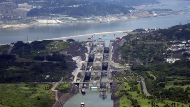 三峡大坝“账本”曝光：运行了20余年，2500亿投入如今回本了吗？三峡大坝的25