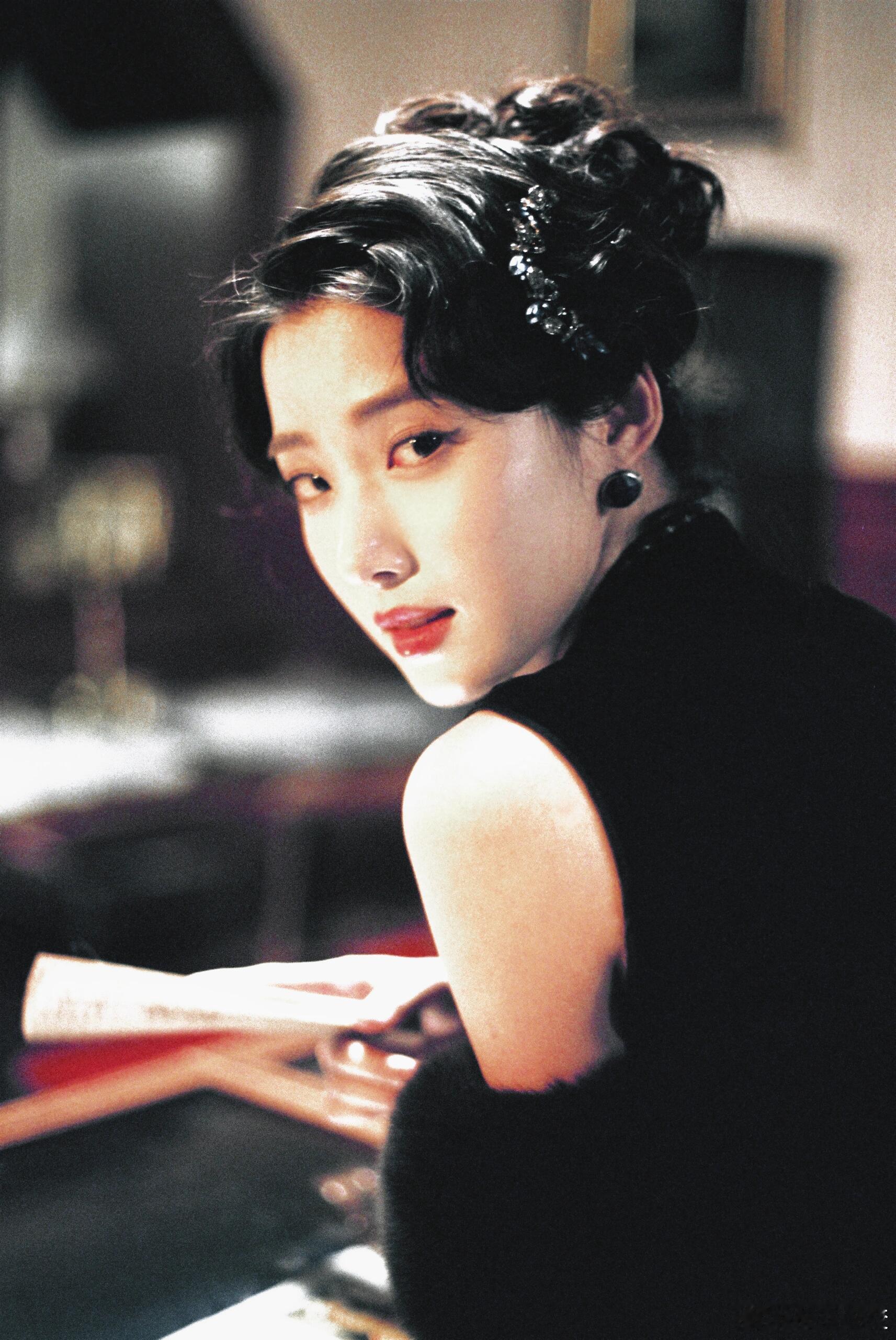 卢昱晓一袭旗袍一梦芳华🪭卢昱晓｜​​​