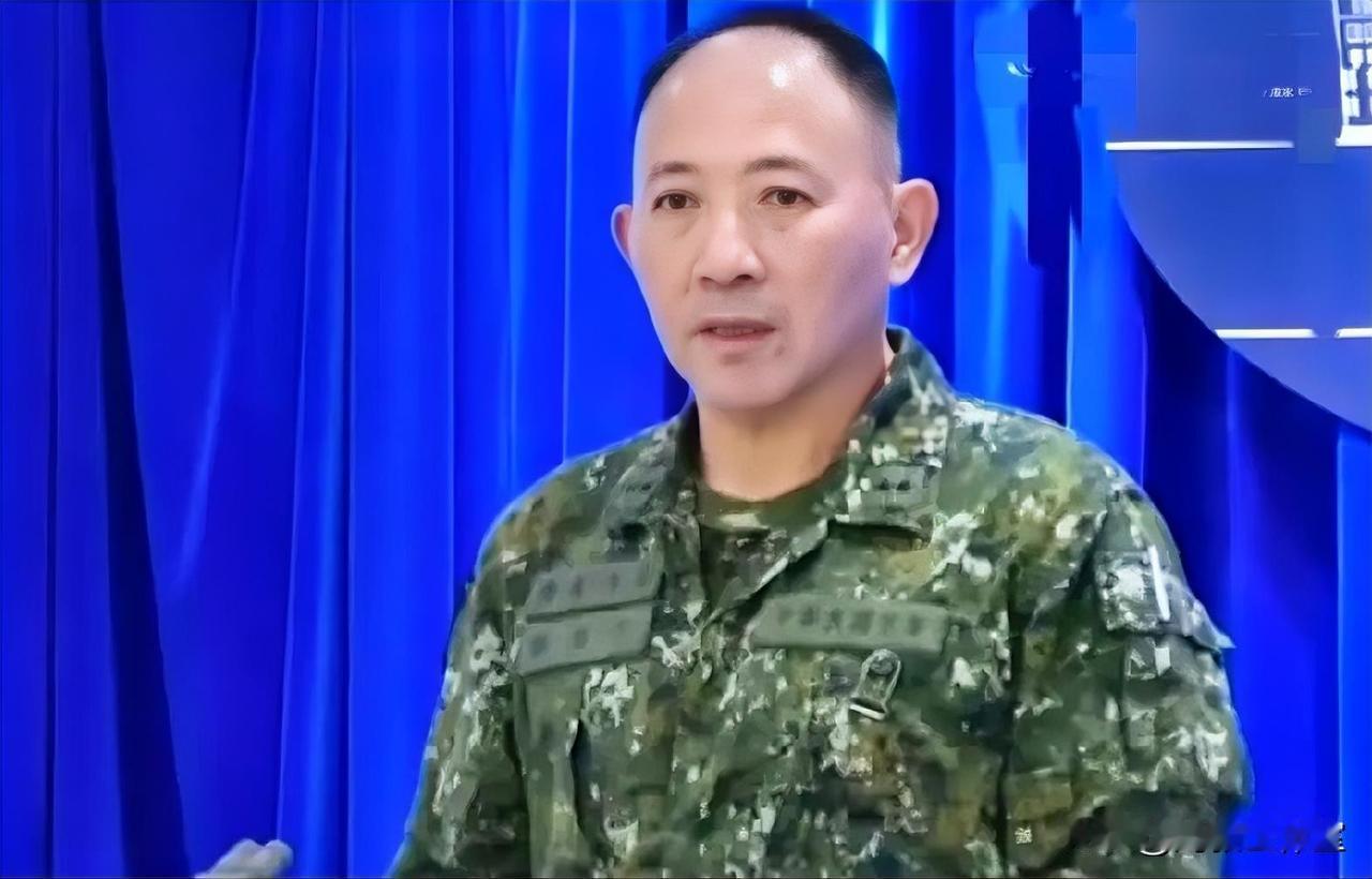 12月30日傍晚，台军方第二次回应来了！情报次长谢日生表示:首先针对解放军