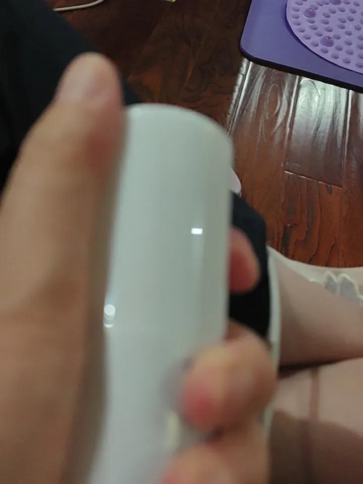 今天分享一下，治好脚气（以前叫香港脚[捂脸哭]）的喷雾剂。我是70后，不幸读高中