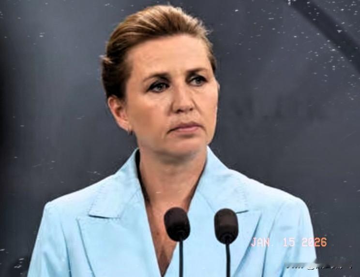 丹麦女首相彻底把路走死了。曾经为了讨好美国，她亲手切断了与中俄的所有基本联系。这