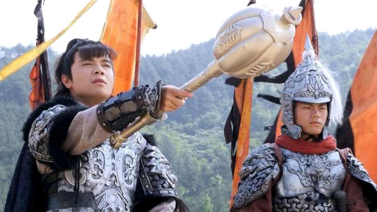 混世魔王程咬金麾下的三大高手都是谁？1、银锤太保裴元庆银锤太保裴元庆，掌中一