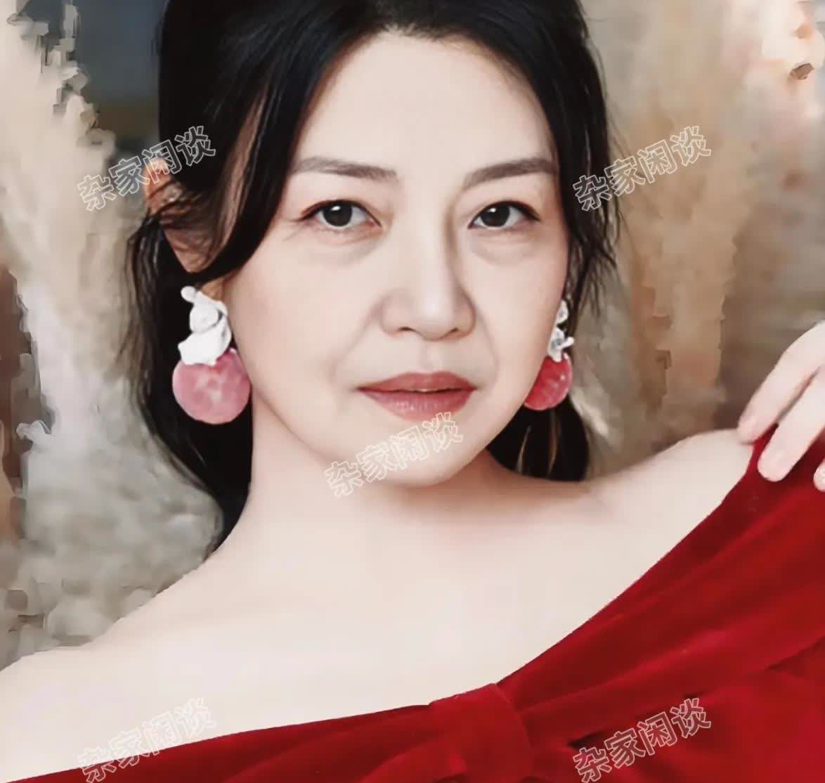 研究了一下陈妍希现在的情况突然发现了1个残酷的真相！那就是已经42岁的少