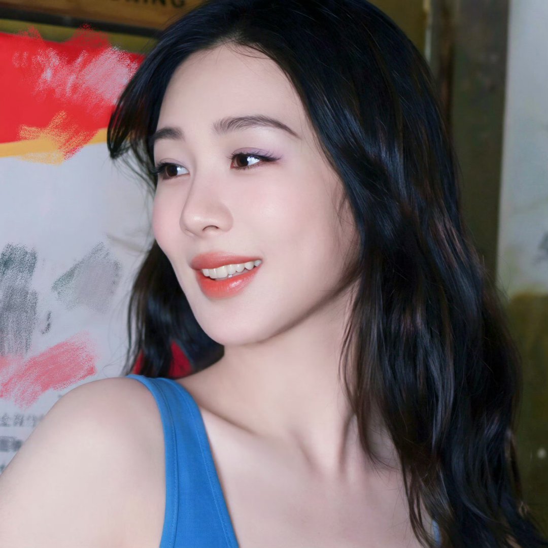 杨紫阿紫头像紫属于杨紫的向日葵​​​