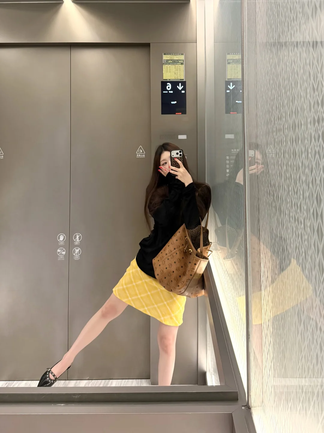 简单上课穿搭