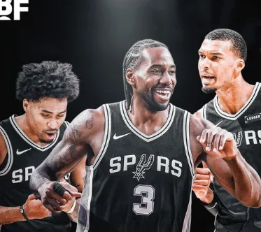 美媒BasketballForever透露科怀-伦纳德的交易动向。根据记者J
