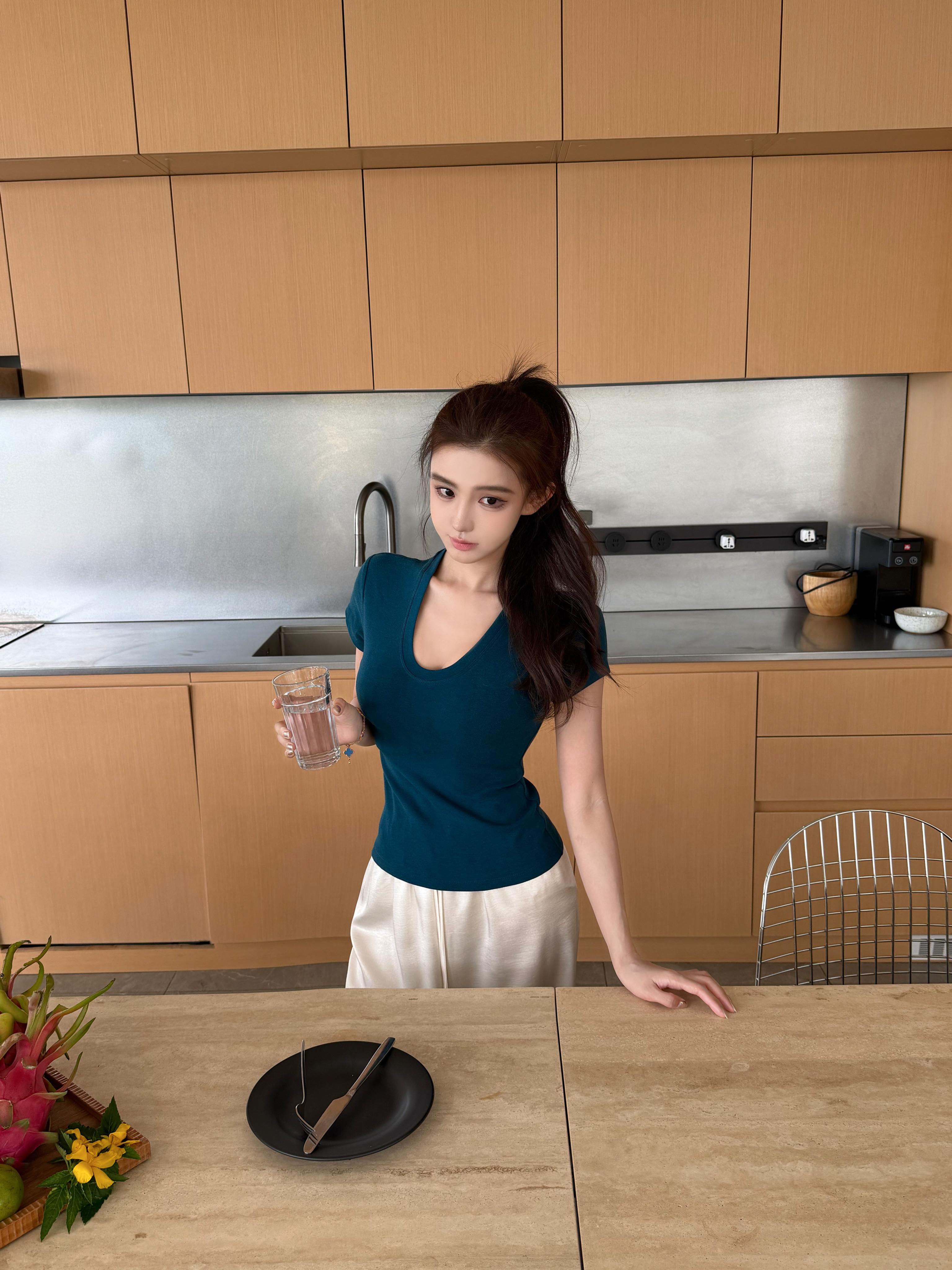 好久不见怎么写：💭🥄。