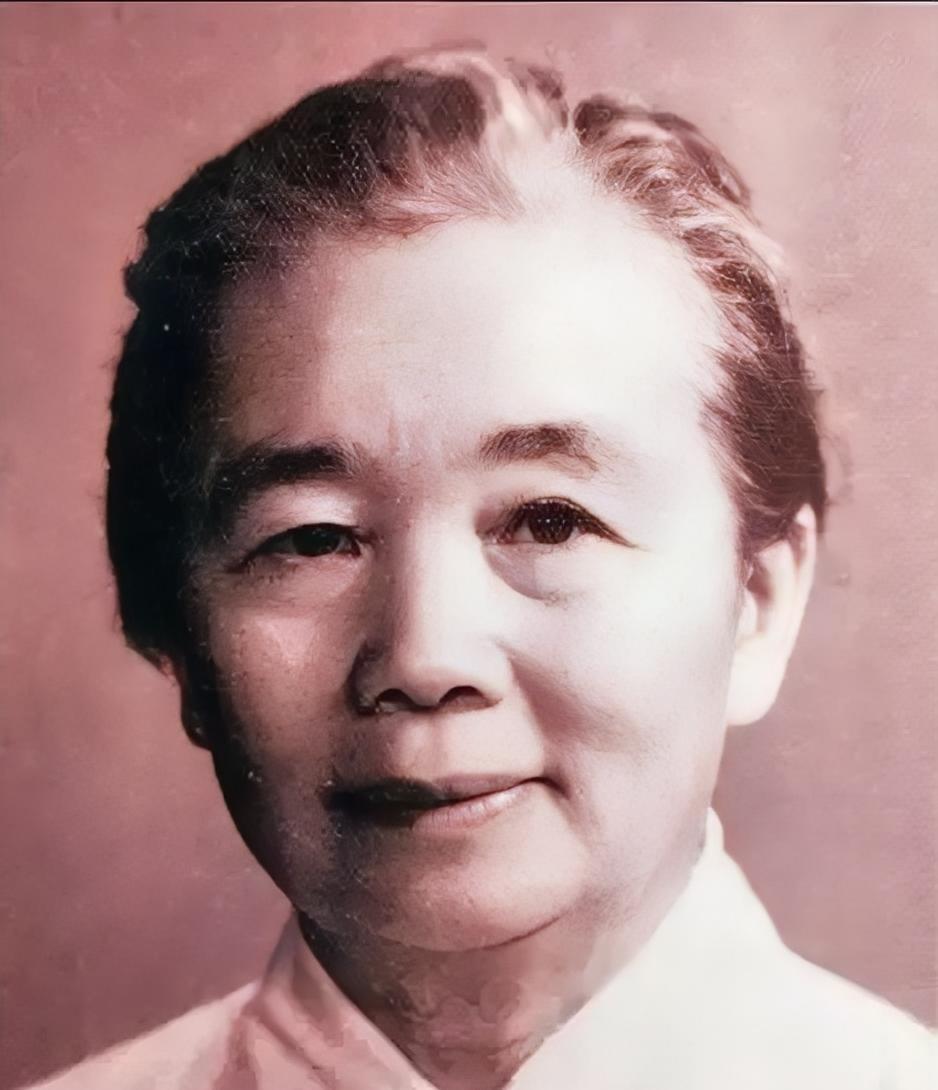 没有军衔的女将军，陈赓、许世友是她的部下，她却没有授衔。许多人可能知道，在195