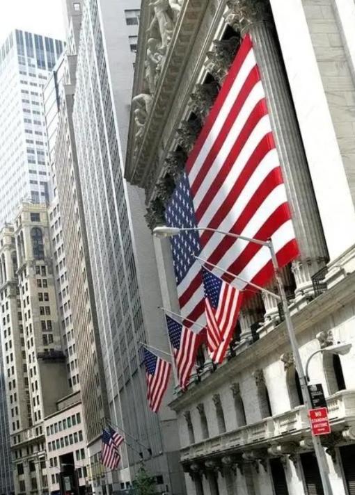 美国借中东乱局逆天操作：悄悄洗空30万亿债务，全球被‘收割’