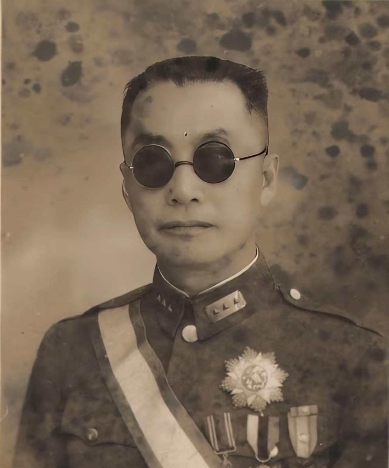 1949年，成都解放后，有一件让解放军非常头疼的事情，那就是无论如何都找不到四川