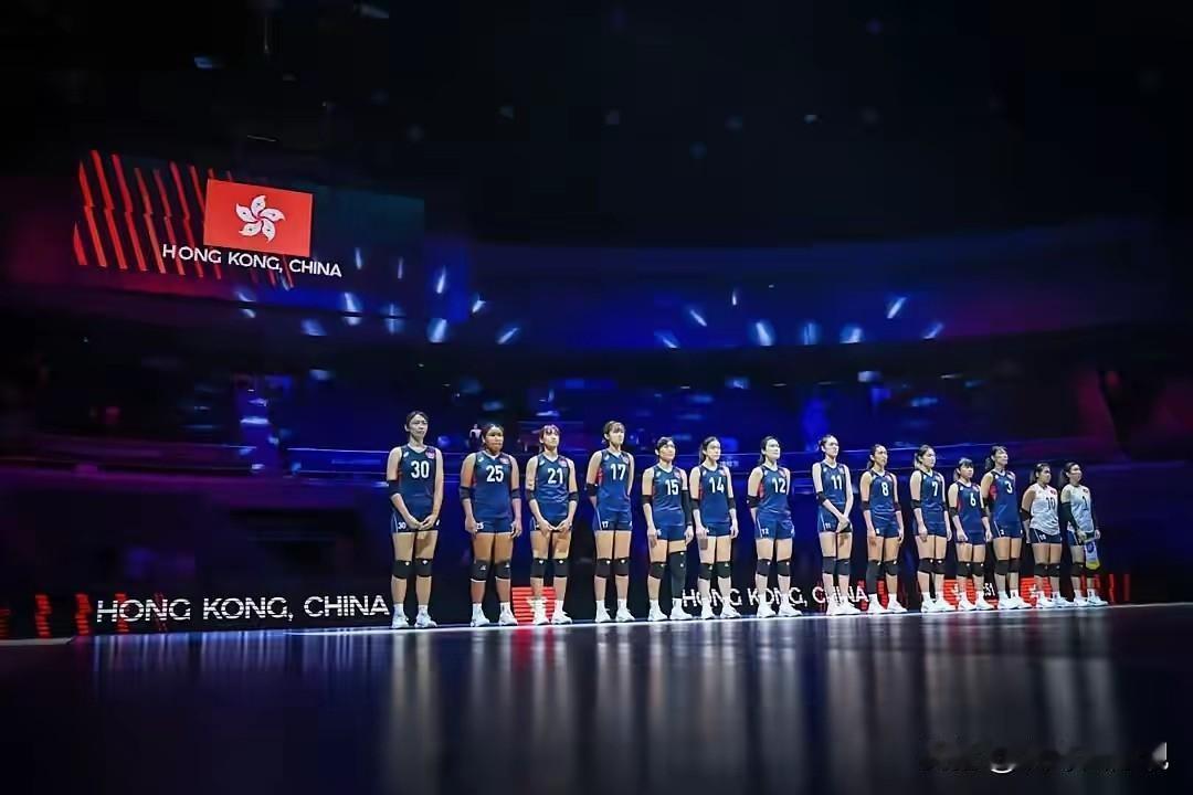 你注意过没有，人在不确定自己归属的时候，第一反应是沉默。2026年女排亚锦赛，