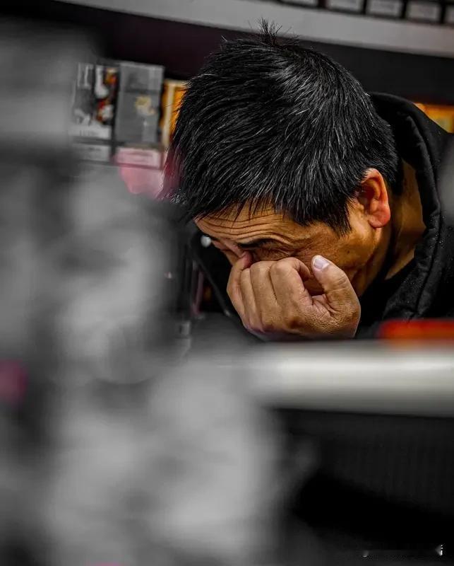 你觉得中年人的压力主要来自哪里你认为中年人的压力主要源于何处？中年人的压力宛如