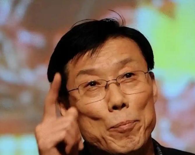 如果中国再次陷入战争，汉奸会比以前少吗？这个问题不会有具体答案，但估计主动给外国