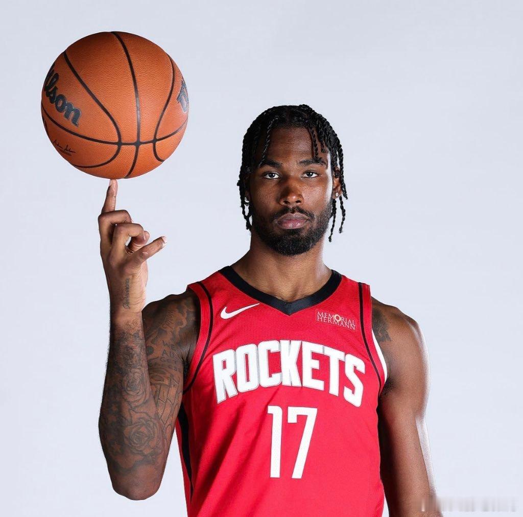 火箭大开大合的三分球命中率排名联盟第一🚀整体命中率高达57%！！塔里伊森：72