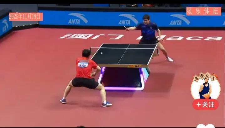 正播男团1/4决赛！樊振东这波操作直接燃爆，谁看了不说一句绝？家人们谁懂啊
