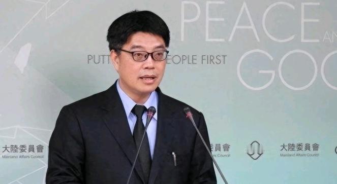 “陆委会”主委邱垂正这一次倒是说了一句实话！4月26日，根据岛内媒体报道，邱