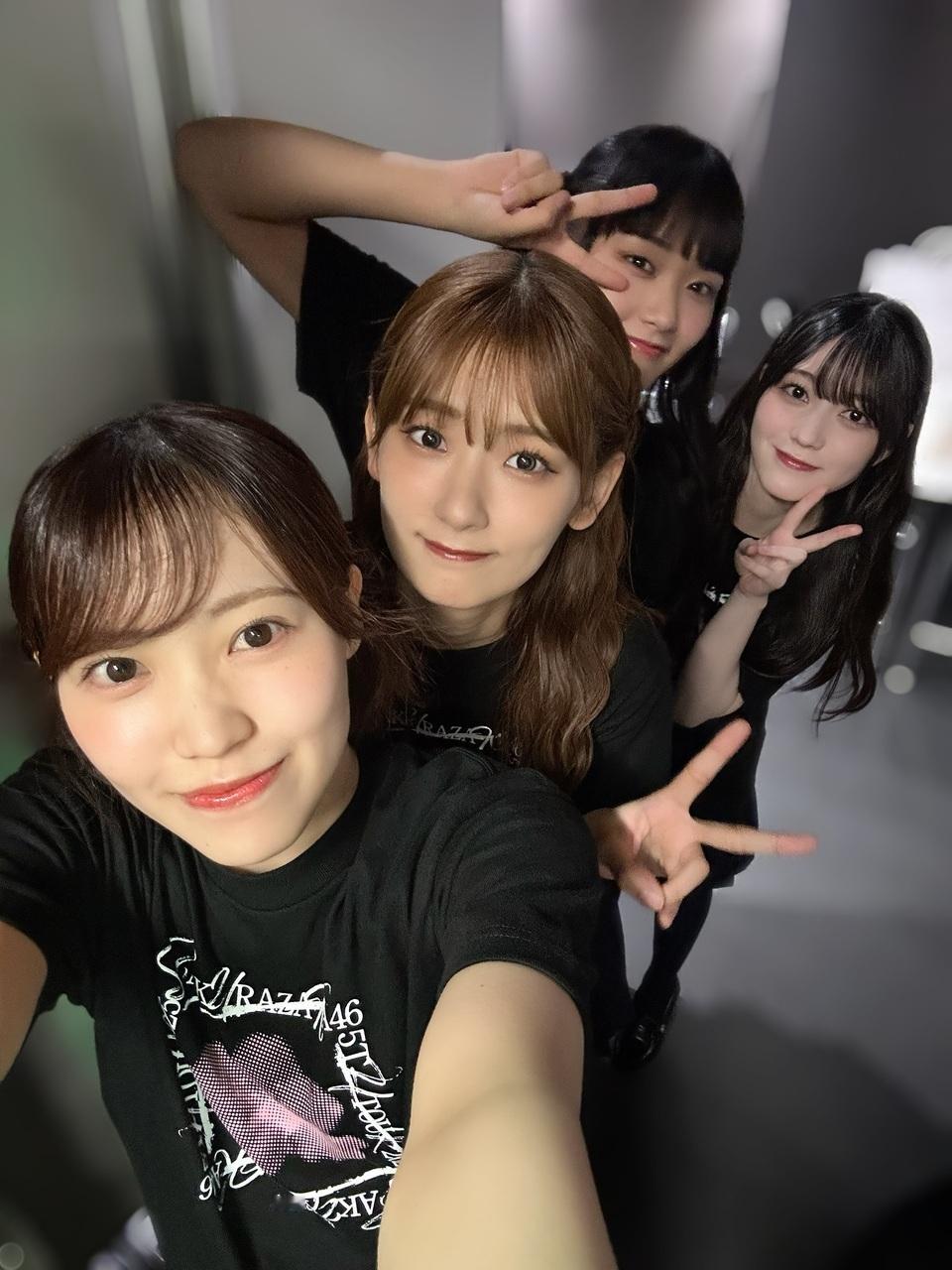 里奈「この写真は3日目だ！3日目には｢ピッカーン！｣を披露したよー！まさかドーム