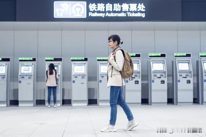 2026春节怎么过？为啥越来越多人不想回家？真相扎心了！家人们有没有发现