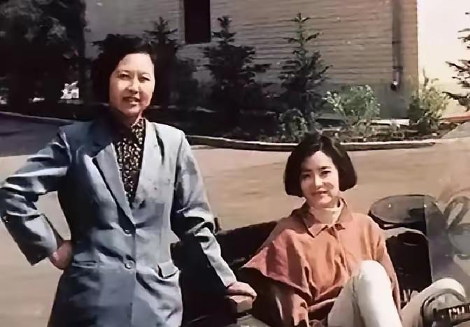 1948年，山东莱阳，因为吃了败仗，一个叫林维良的国军军医把刚出生3个月的女儿林