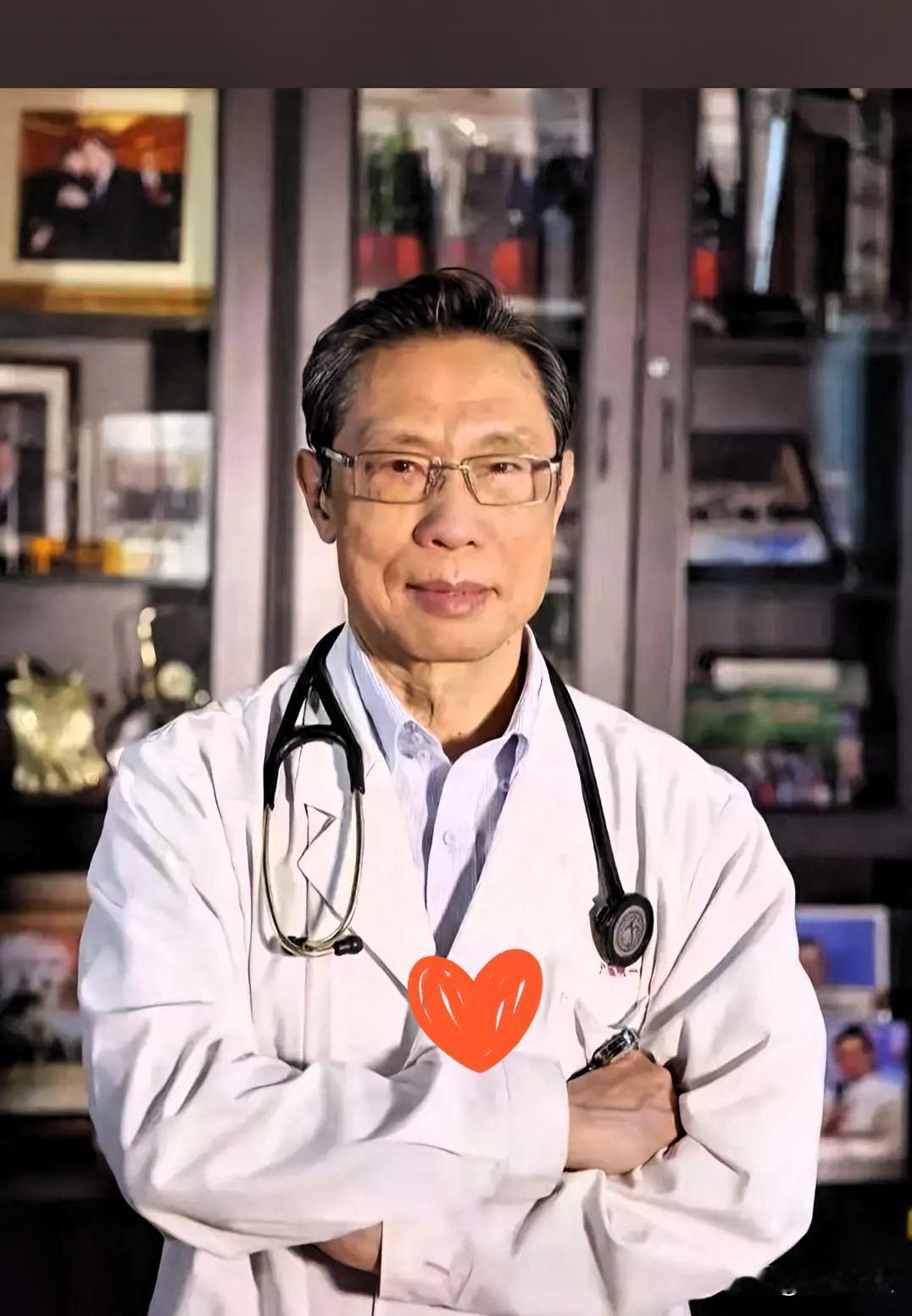 天呐！甲流致死率居然在攀升！钟南山院士赶忙提醒咱，别老盯着大蒜啦，真正能提