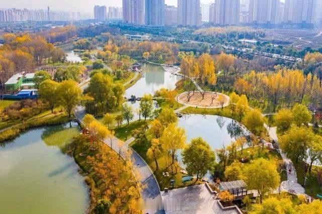 好多人其实并没有搞懂青海青海虽然经济体量只有4100多亿，但你记住她是一个只有不