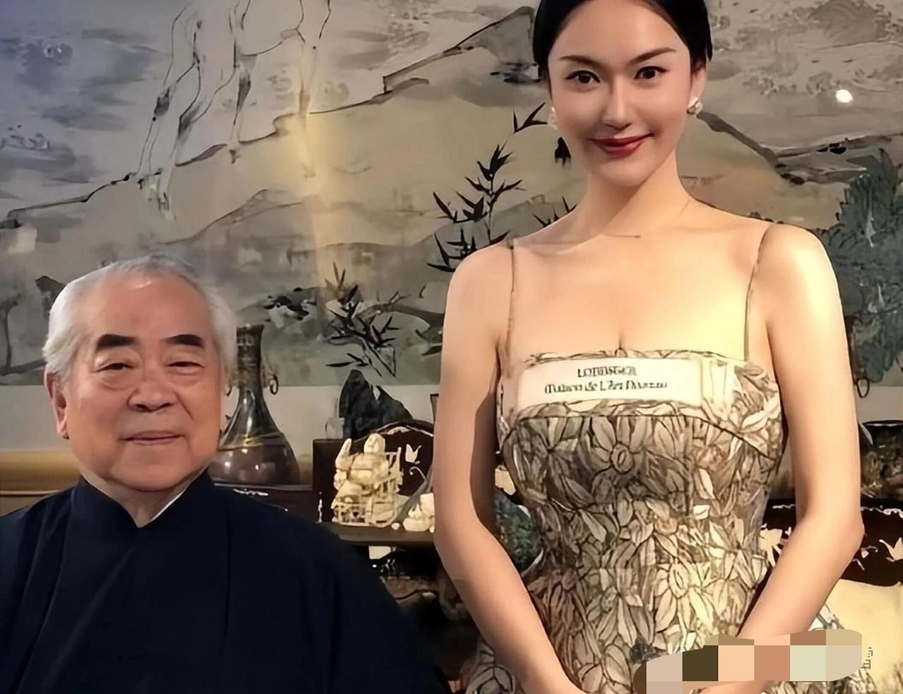 范曾大师老来得子，可喜可贺。更绝的是，独子一出生，马上就和义子、闺女断绝关系。老