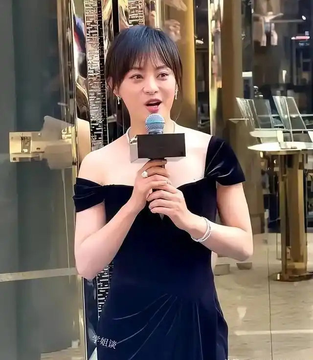 43岁孙俪的“佛系”生活，给所有中年女性敲响警钟，钱再多不如命重要