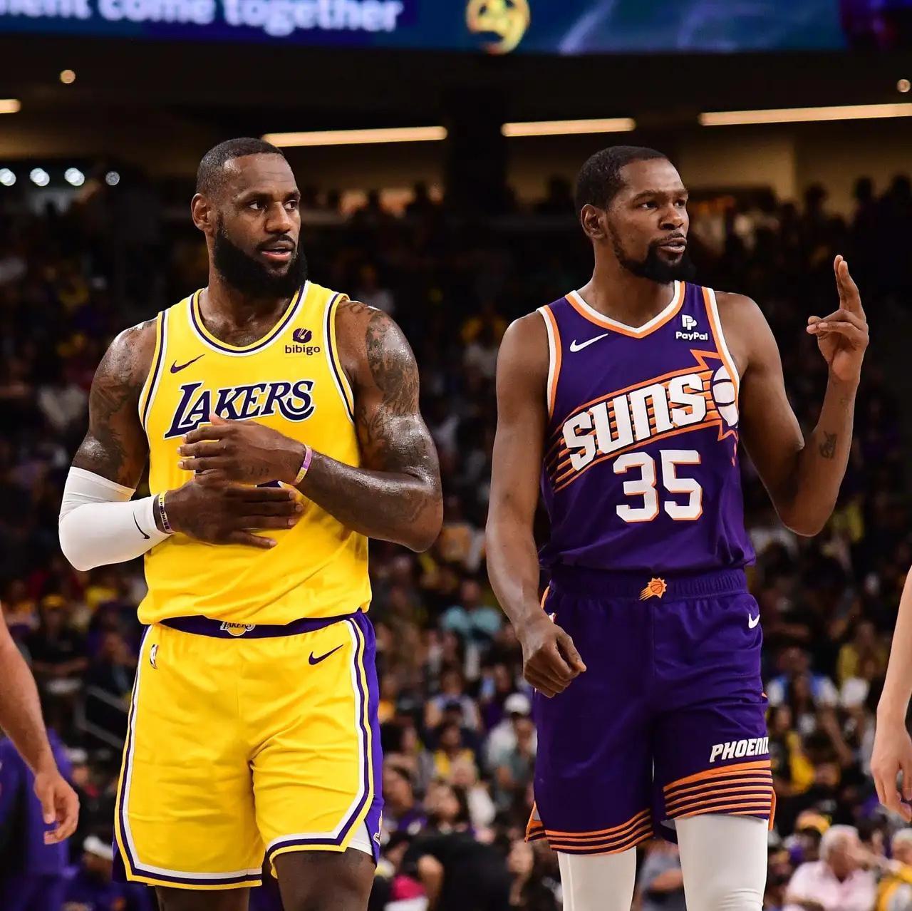 NBA现役球员总得分榜：1、詹姆斯：42184（历史第1）2、杜兰特：308