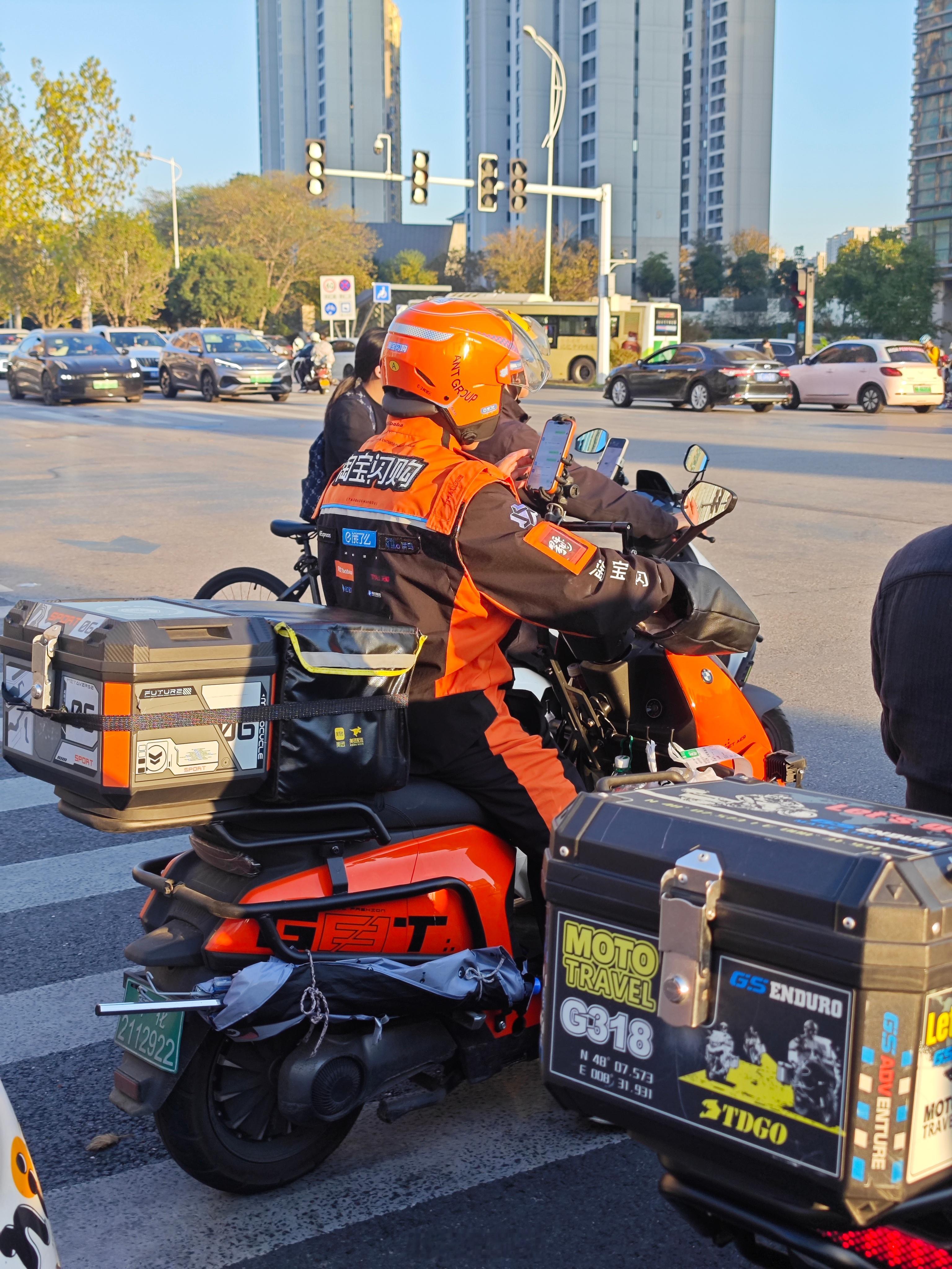 差评差评！淘宝闪购，居然不是闪现过来的！！比嗨购都慢！！！