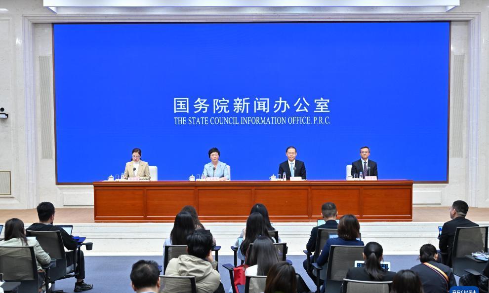 9月26日，人社部在发布会上带来三个好消息，挺重要的，看看具体是什么？人社部在