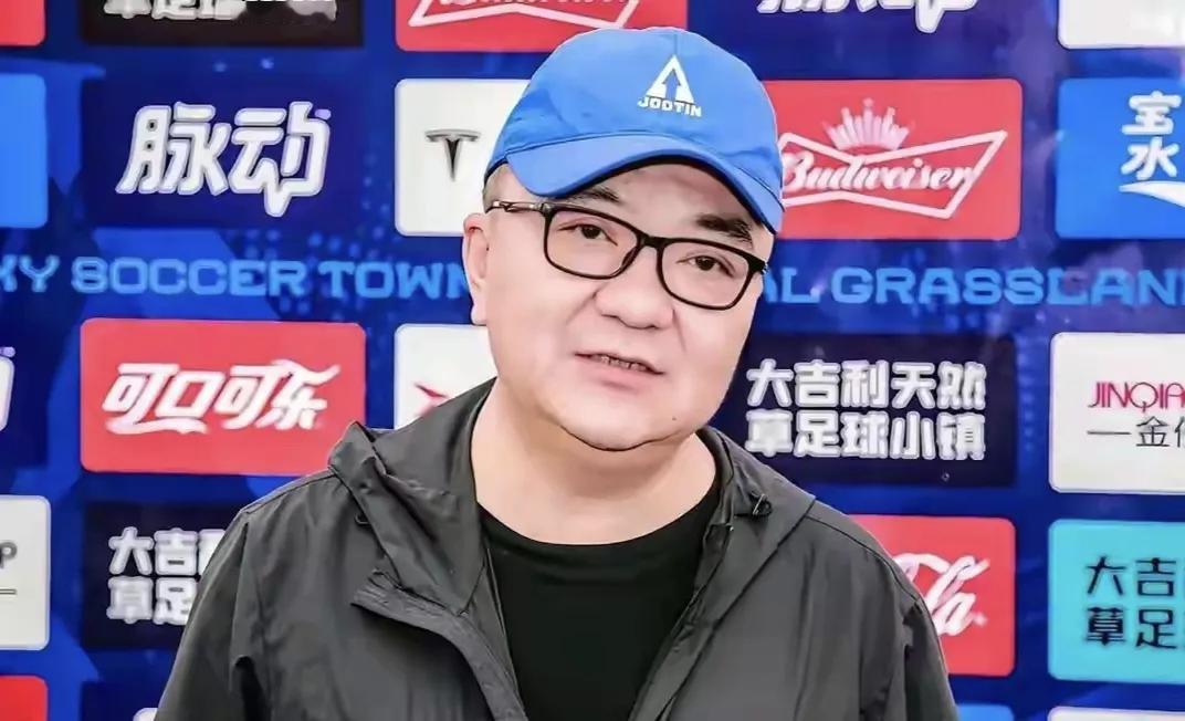 董路开炮直接怼小球员李昊炎妈妈，两边都没错只是站的位置不一样董路直播开炮，说李